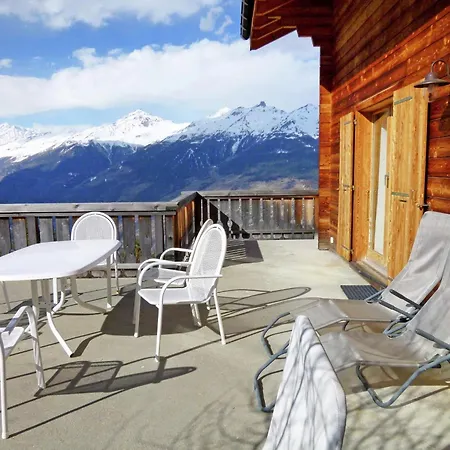 A Luxurious 6 Person With Superb View