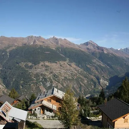 A Luxurious 6 Person With Superb View Alpesi faház Les Collons