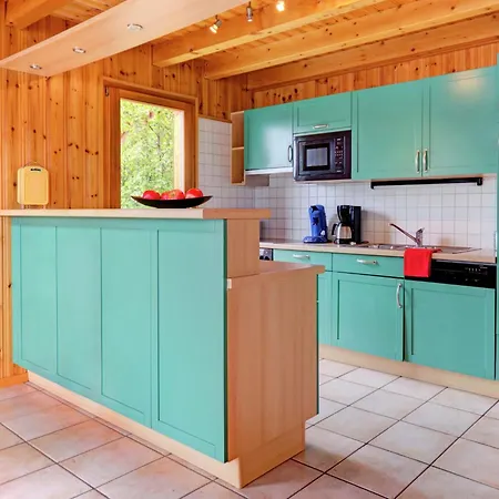 A Luxurious 6 Person With Superb View Chalet